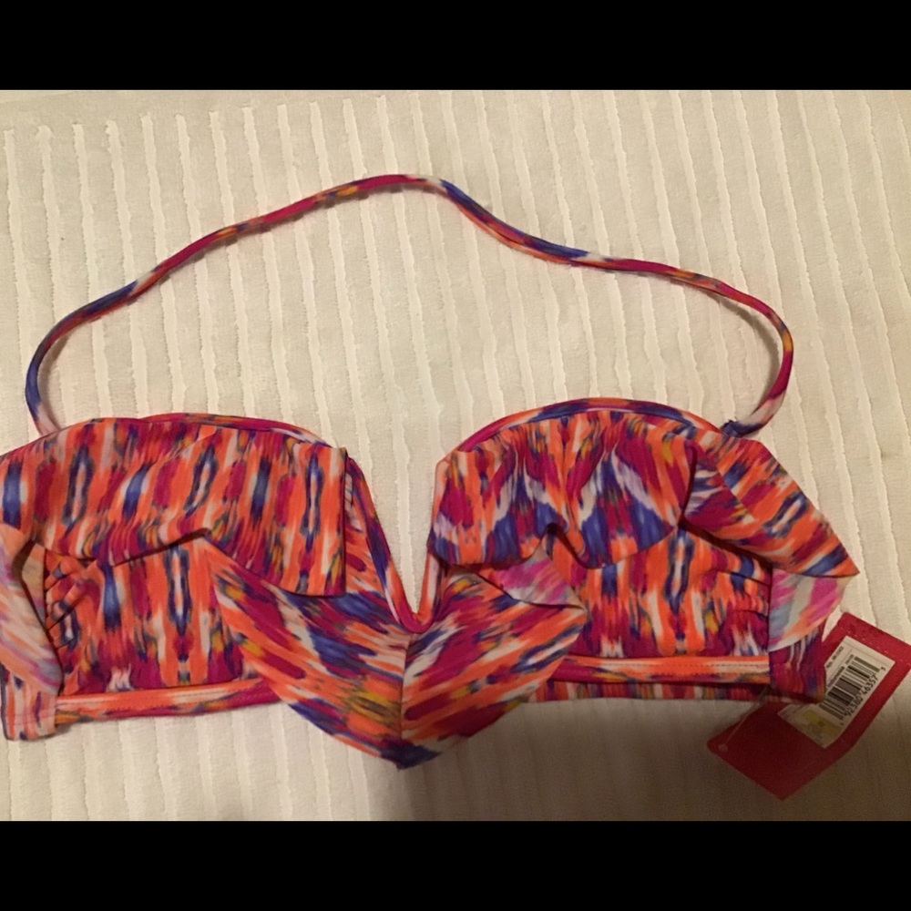 Bandeau bikini top